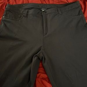 Tommy Hilfiger pants navy blue never worn size XL excellent condition.